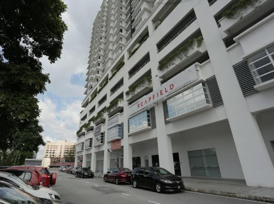 Homestay Ttdi Adina 710 Shah Alam,Sek 13,Msu,3Bedroooms Exterior photo