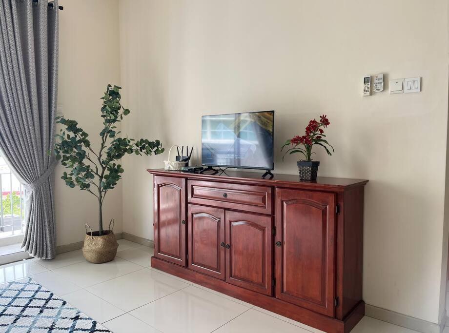 Homestay Ttdi Adina 710 Shah Alam,Sek 13,Msu,3Bedroooms Exterior photo