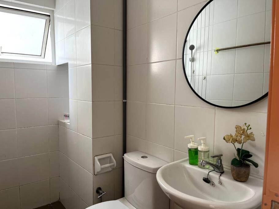 Homestay Ttdi Adina 710 Shah Alam,Sek 13,Msu,3Bedroooms Exterior photo